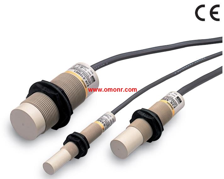 OMRON Cylindrical Proximity Sensor E2K-X15MF1 2M